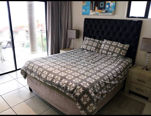 3 BEDROOM APARTMENT FOR SALE IN LAWRENCE ROCKS